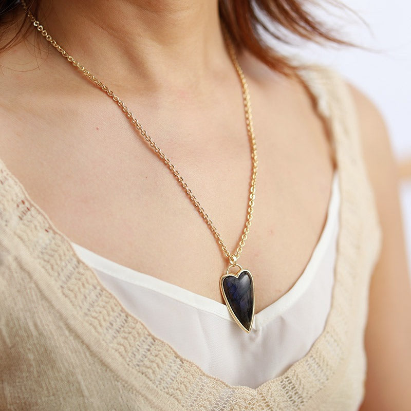 Labradorite Heart-Shaped Healing Energy Necklace