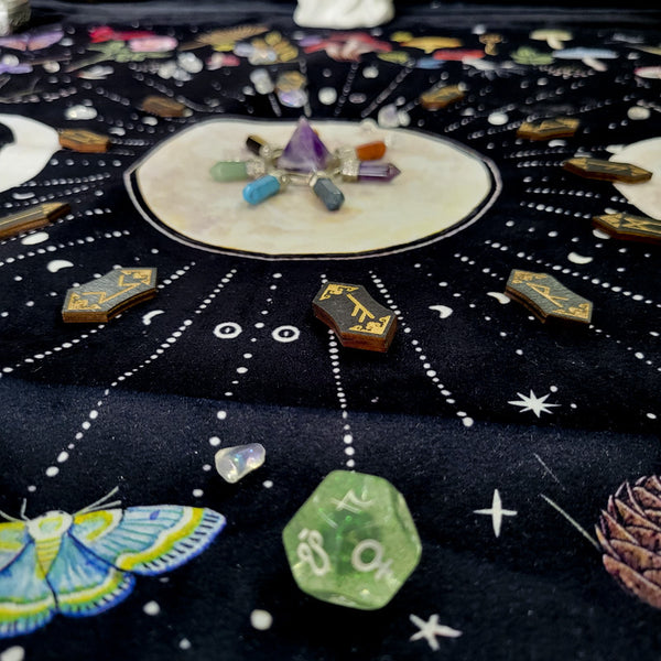 Celestial Moon Phases and Nature-Themed Tarot Cloth – Mystical Altar Cloth for Tarot Readings and Crystal Grids