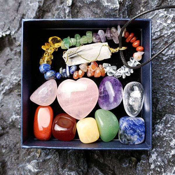 Healing Crystal Set with Rose Quartz Heart, Chakra Bracelet, and Tumbled Gemstones for Spiritual Healing, Meditation, and Energy Balancing