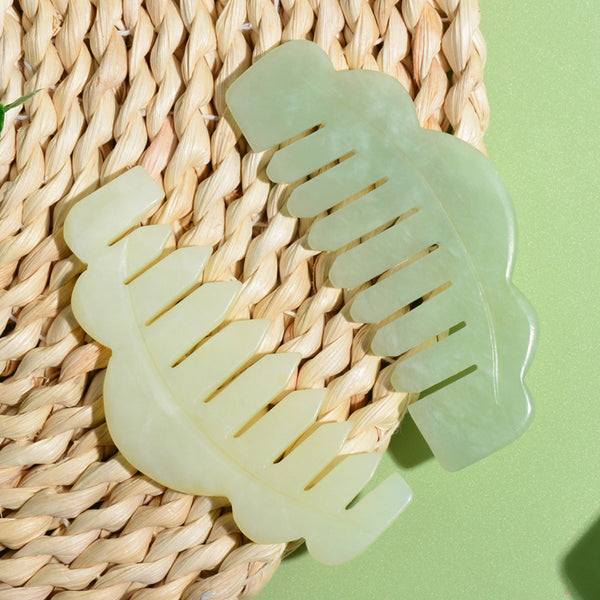 Natural Xiuyan Jade Comb – Handcrafted Jade Head Massage Comb for Meridian Therapy and Hair Care