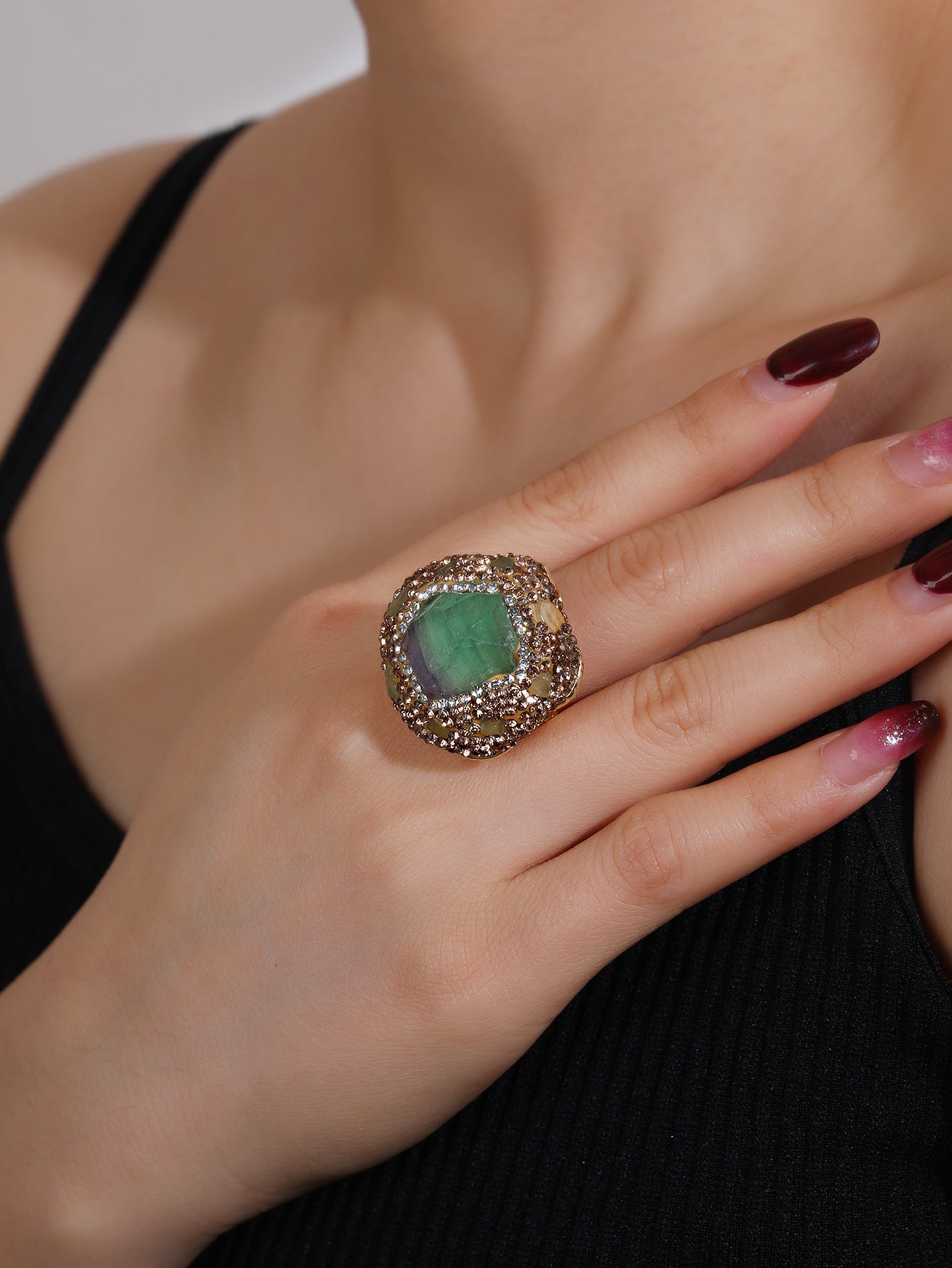 Elegant Green Fluorite Crystal Ring with Gold-Plated Setting for Spiritual Healing and Emotional Balance