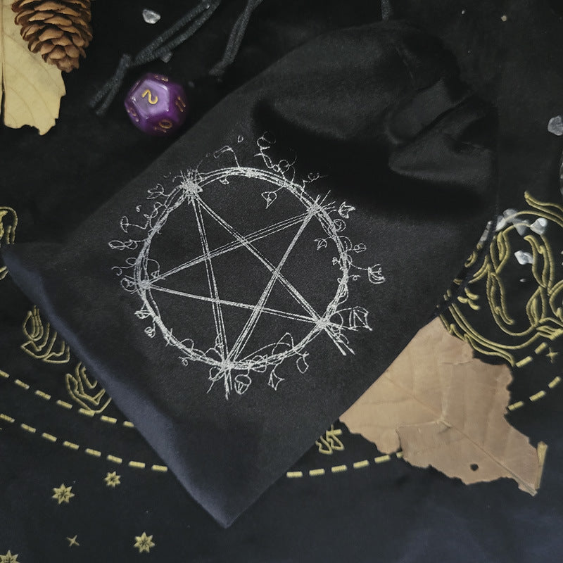 Velvet Tarot Pouch with Pentacle Embroidery – Elegant Ritual Tool for Tarot Cards and Crystals Storage