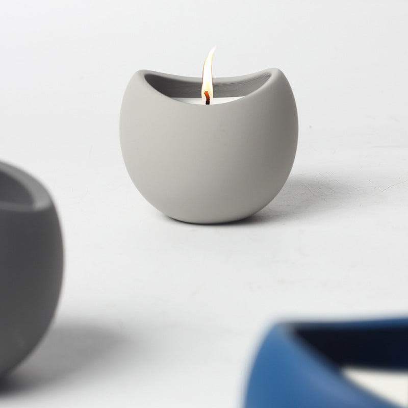 Serenity Moon Ceramic Candle Holder – Minimalist Spiritual Decor for Meditation, Yoga, and Tranquil Home Spaces