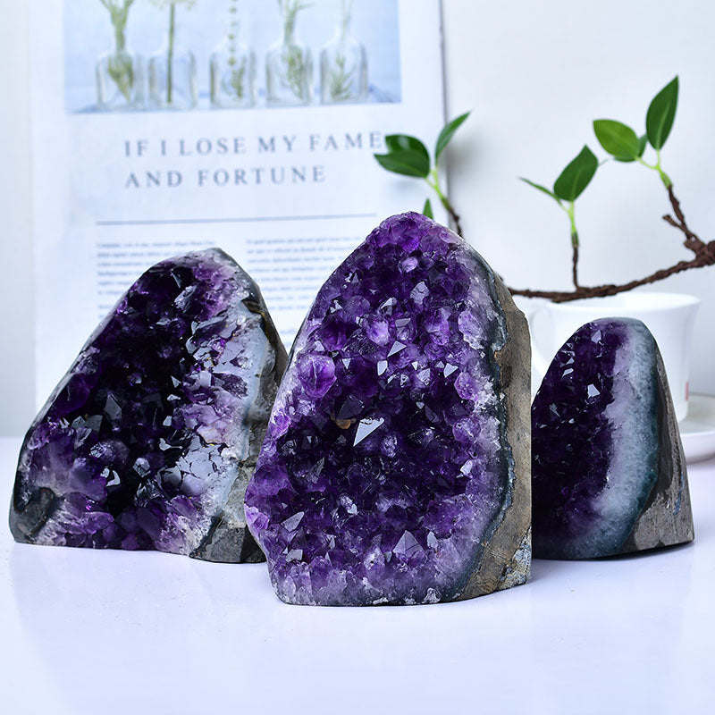 Natural Amethyst Geode Cluster Healing Crystals for Spiritual Energy, Meditation, and Chakra Alignment