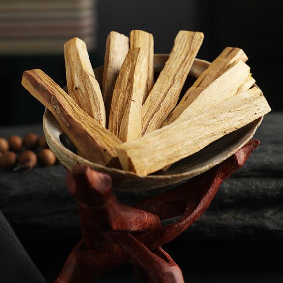 Sacred Palo Santo Wood Sticks - Natural Incense for Cleansing, Meditation, and Spiritual Healing