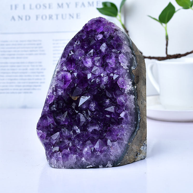 Natural Amethyst Geode Cluster Healing Crystals for Spiritual Energy, Meditation, and Chakra Alignment