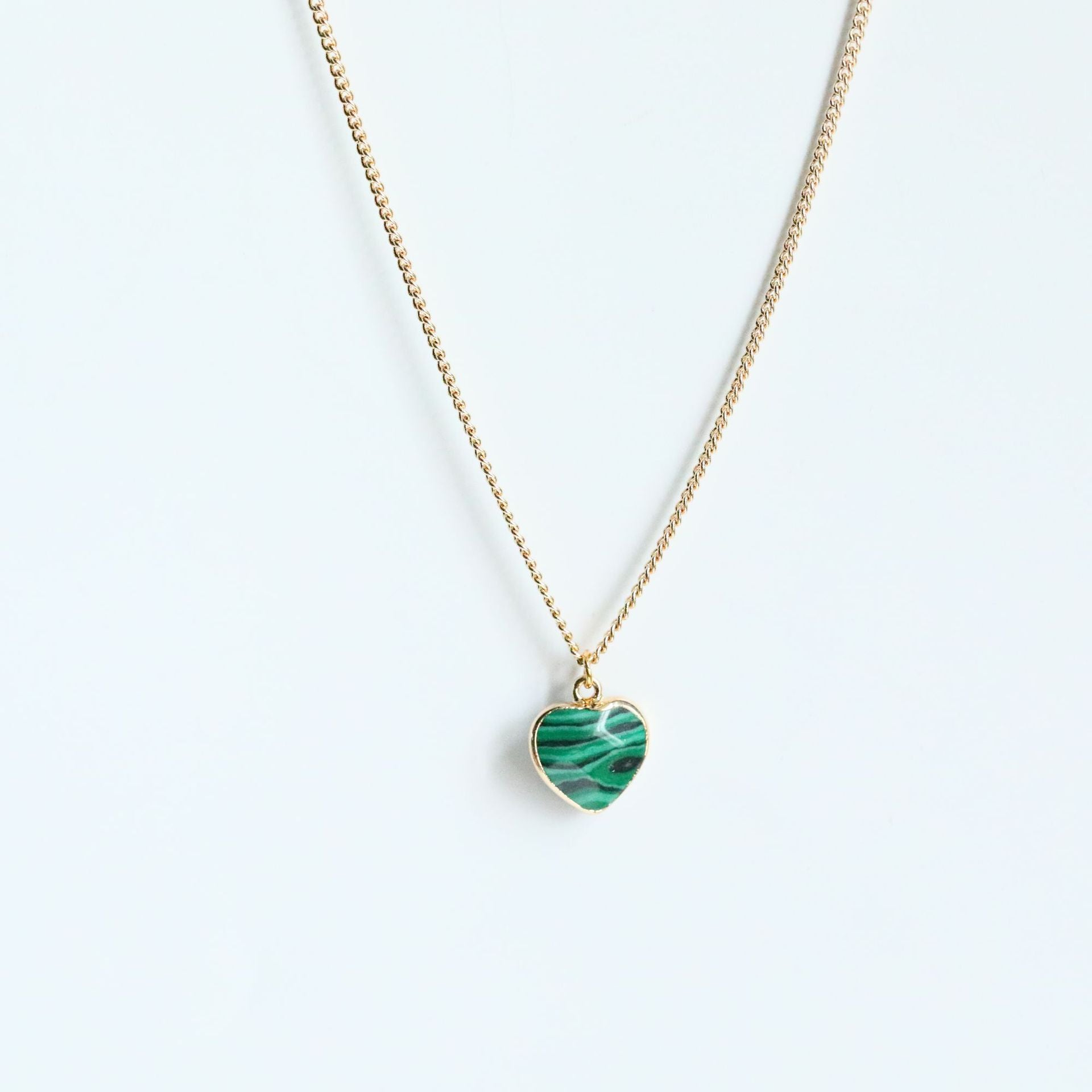 Heart-Shaped Gemstone Necklace Collection - A Fusion of Elegance and Healing Energy