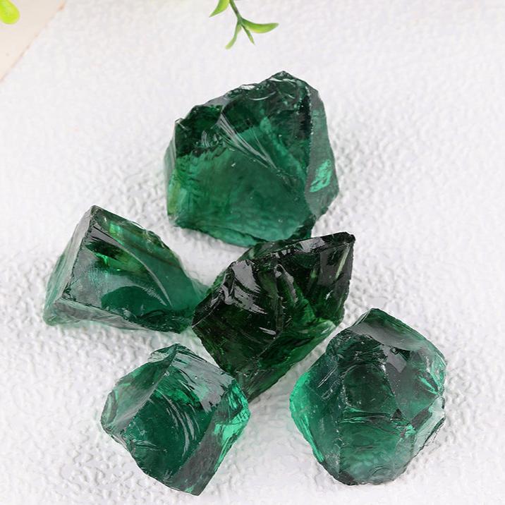 Raw Emerald Green Crystal Chunks for Spiritual Healing and Energy Cleansing - Perfect for Meditation and Crystal Grids