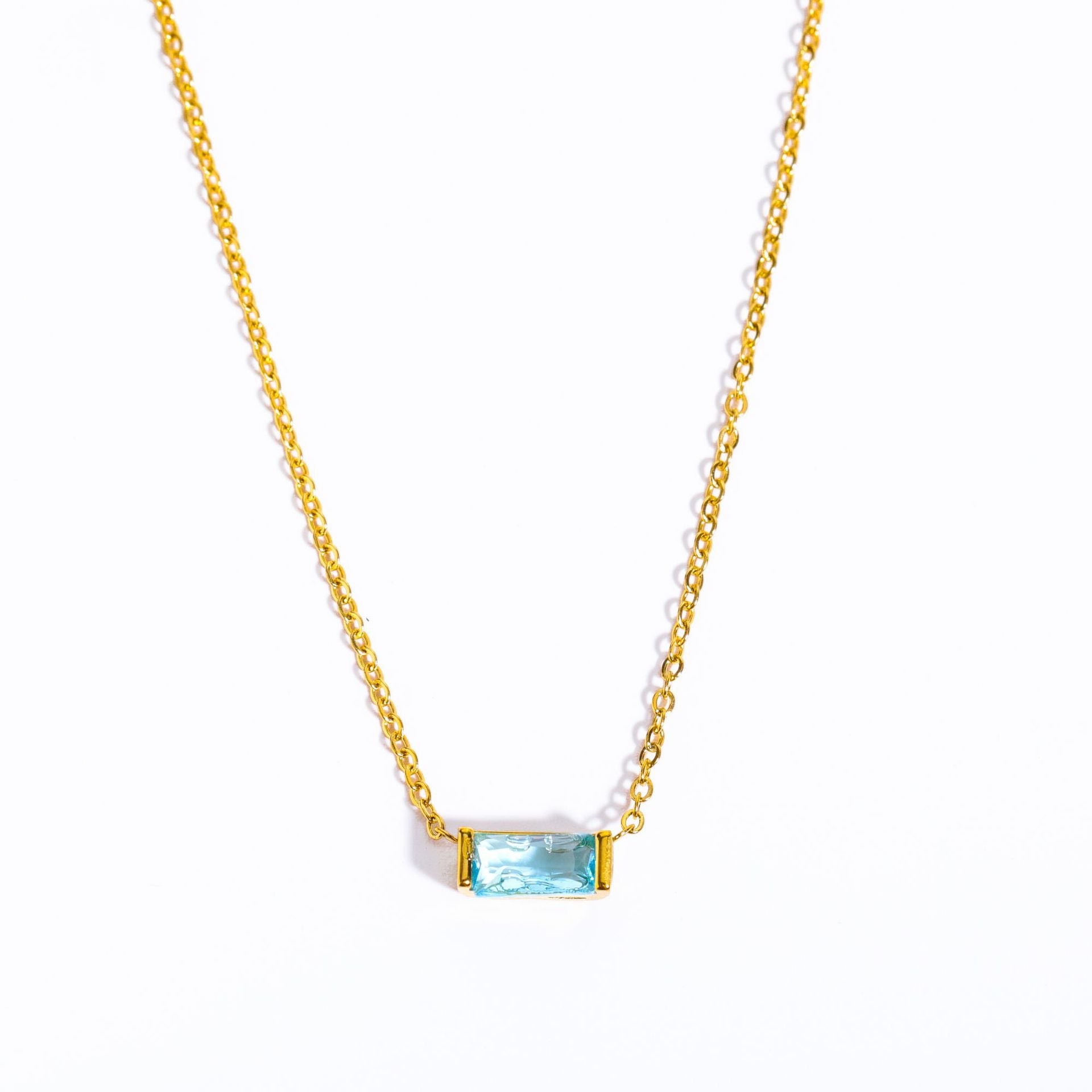 Emerald Cut Gemstone Pendant Necklace – A Vibrant Pop of Elegance